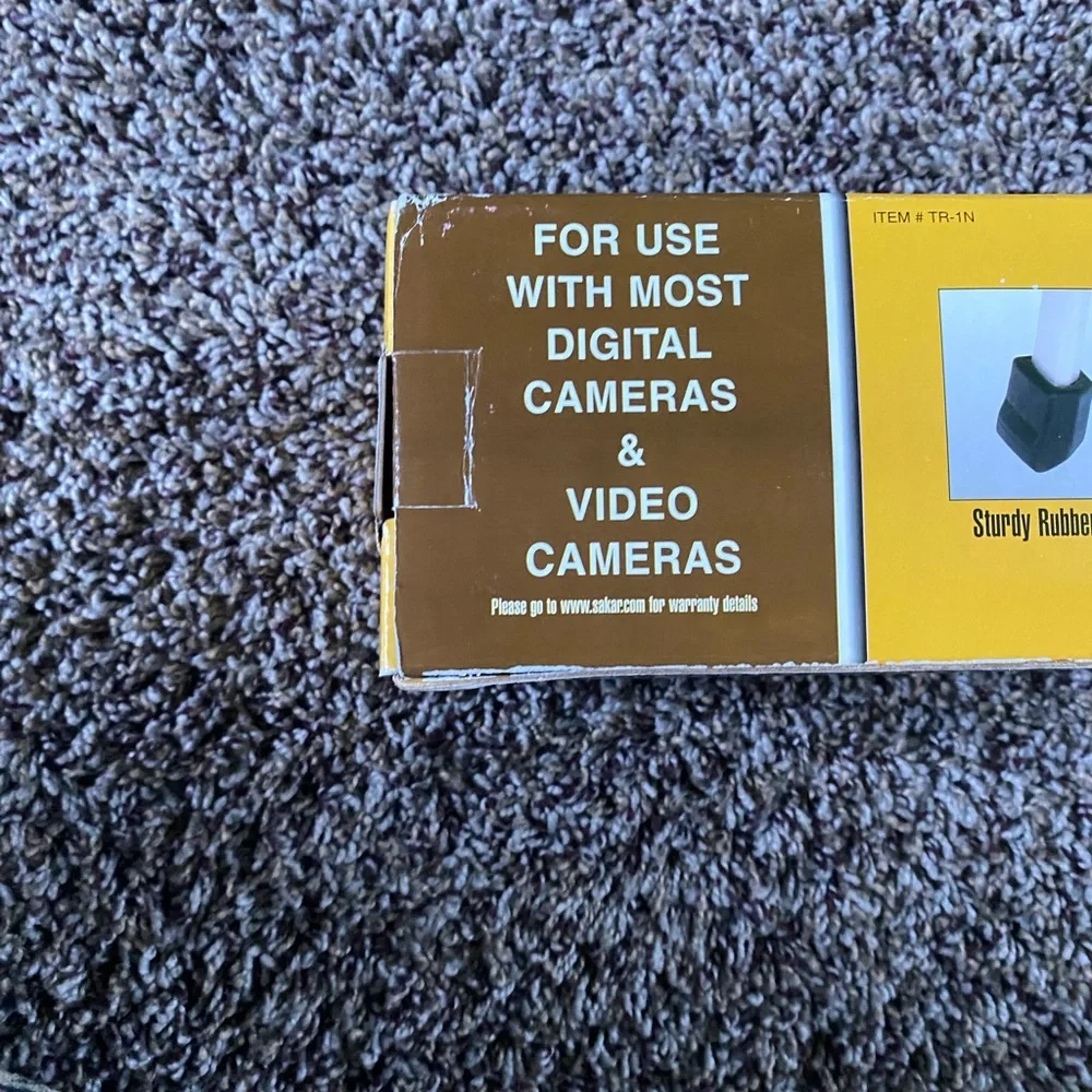 52” digital video/photo tripod